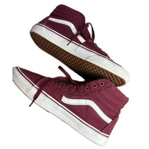 Vans Men’s Maroon Canvas Sneakers
